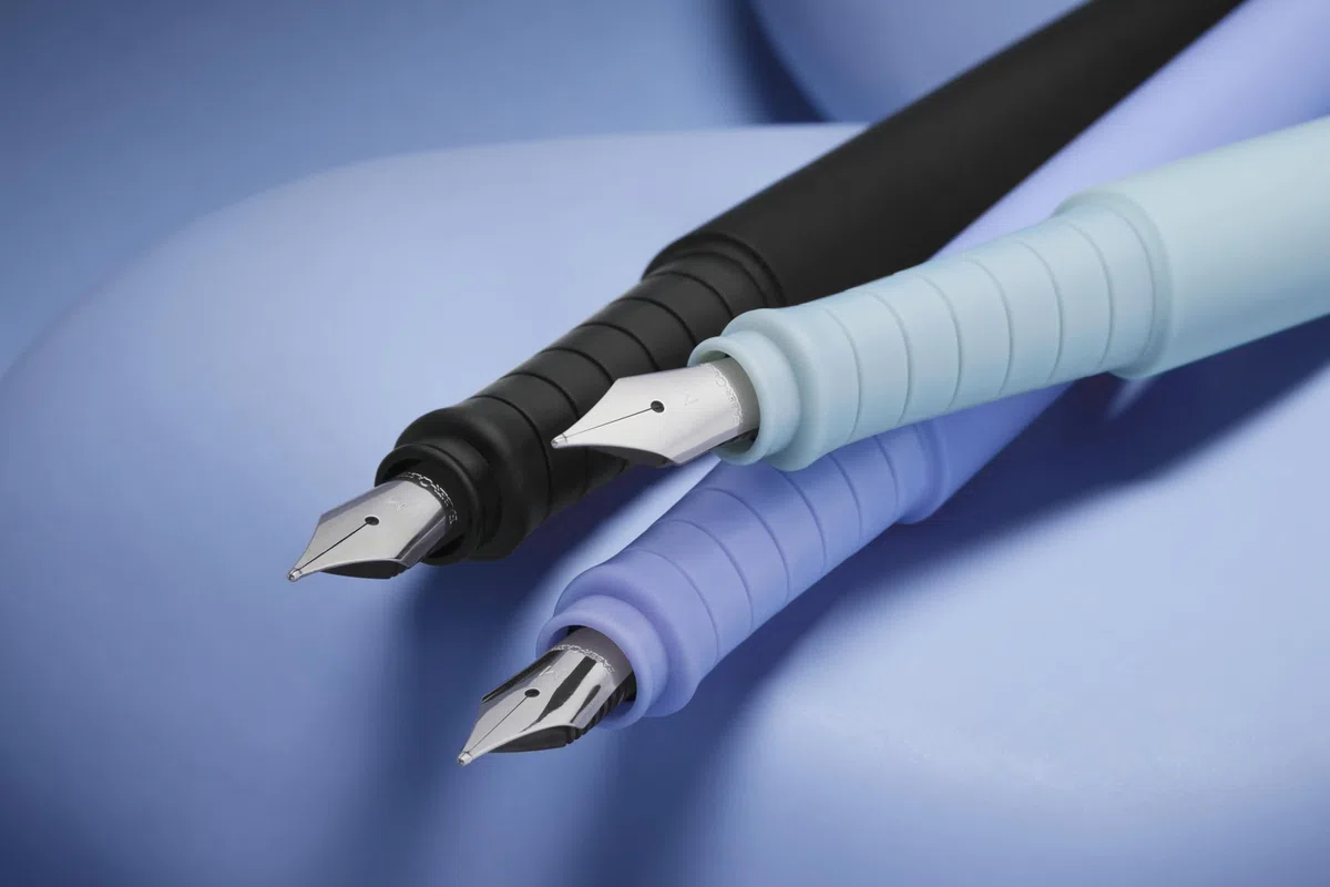 Faber-Castell 241053 Ensemble d'écriture Poly Pen bleu caribéen, Stylo-plume avec plume large et stylo-bille, Prise ergonomique, Idéal pour prise de notes, Pour étudiants, Écriture fluide