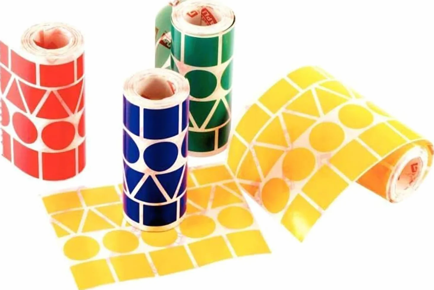 APLI Lot de 4 rouleaux gommettes géométriques 27 mm (5428 pièces) Assorties